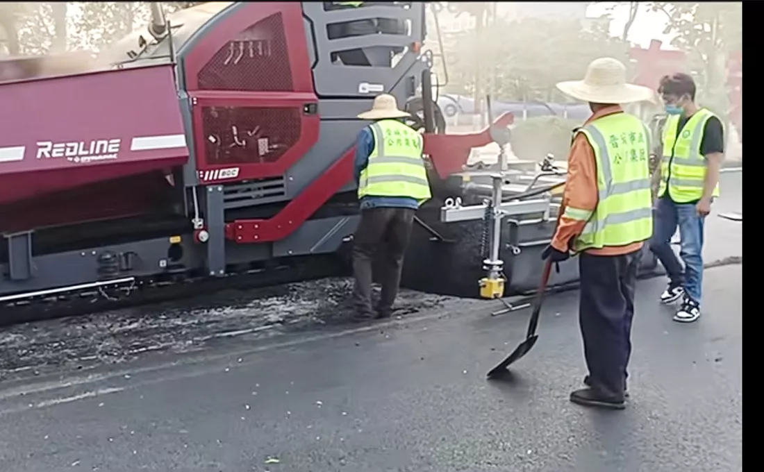Redline DRF25-80C Cracked Paver During Municipal Road Overhaul Project